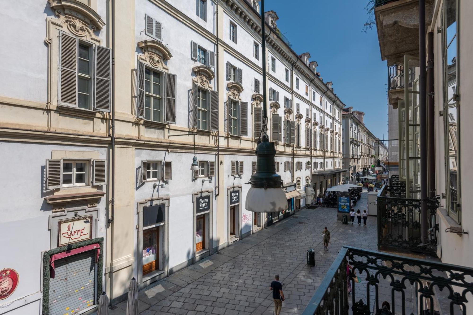 Bligny Zero By Apartments To Art Turin Ngoại thất bức ảnh